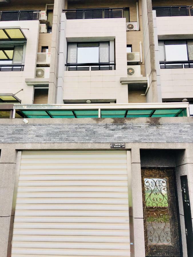 Hades VIlla Tainan Esterno foto